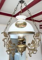 Antieke hanglamp met glazen kap en smeedijzeren frame, Ophalen of Verzenden, Zo goed als nieuw, Jugendstil, victoriaans, Metaal