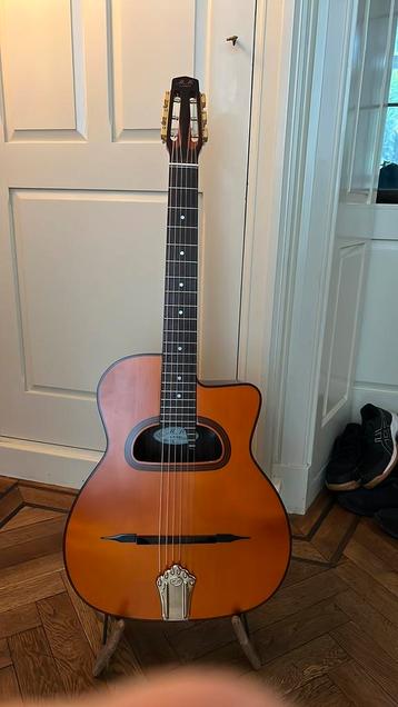 Aria M.M10  gypsy gitaar beschikbaar voor biedingen