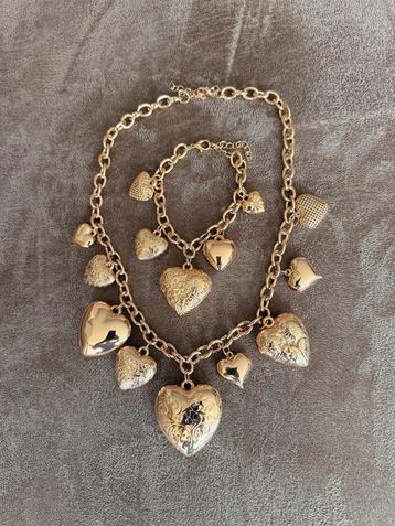 Goudkleurige Ketting & Armband Set - Vintage Bloemen beschikbaar voor biedingen
