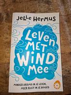 Leven met de Wind Mee - Jelle Hermus, Boeken, Ophalen of Verzenden, Zo goed als nieuw, Overige onderwerpen, Jelle Hermus