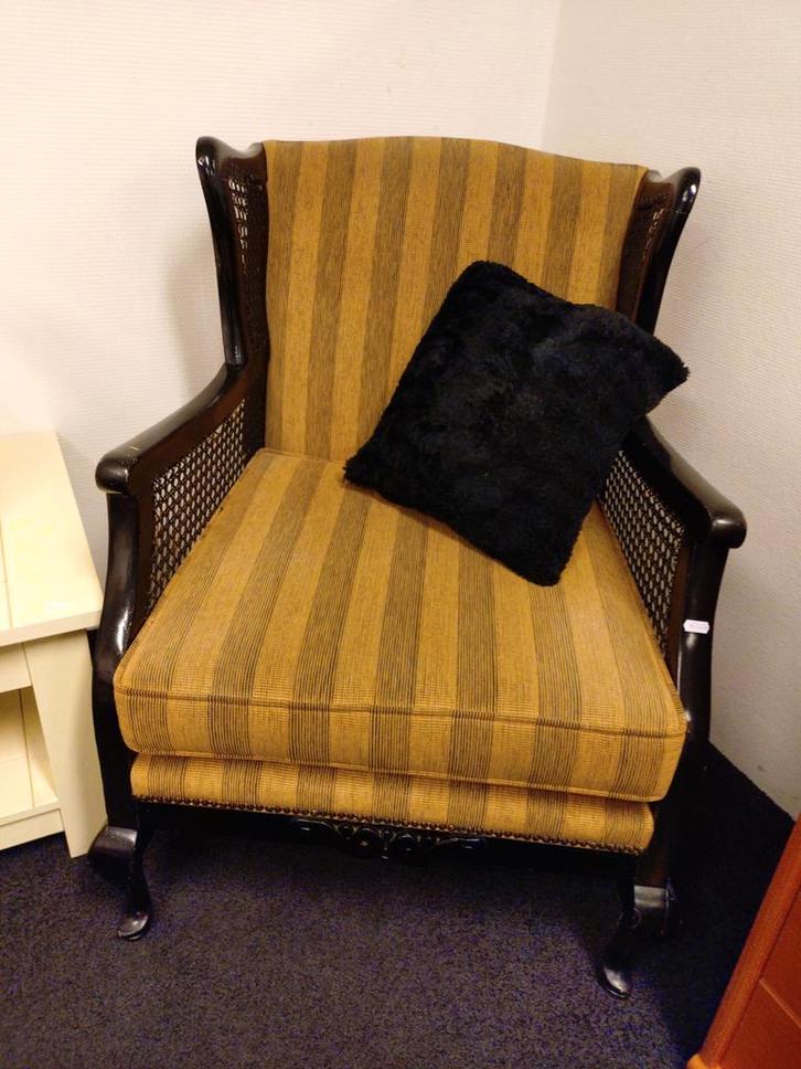 Vintage fauteuil met gestreepte bekleding, Huis en Inrichting, Banken | Sofa's en Chaises Longues, Gebruikt, Eenpersoons, 75 tot 100 cm