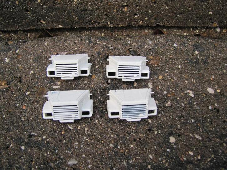 Tekno motorkap Scania 142-143 torpedo. {oudere uitgave}, Hobby en Vrije tijd, Modelauto's | 1:50, Nieuw, Bus of Vrachtwagen, Tekno