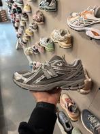 New balance 1906 silver grey 42 nieuw, Kleding | Heren, Schoenen, B, Overige kleuren, Ophalen of Verzenden, Sneakers of Gympen