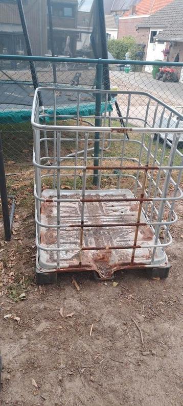 IBC krat  beschikbaar voor biedingen