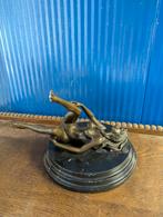 Bronzen sculptuur . Erotische . Naakte.  Style NU, Ophalen of Verzenden