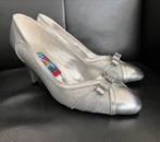 Goya - Zilveren pumps met strass strik - maat 38, Pumps, Overige kleuren, Nieuw, Ophalen of Verzenden