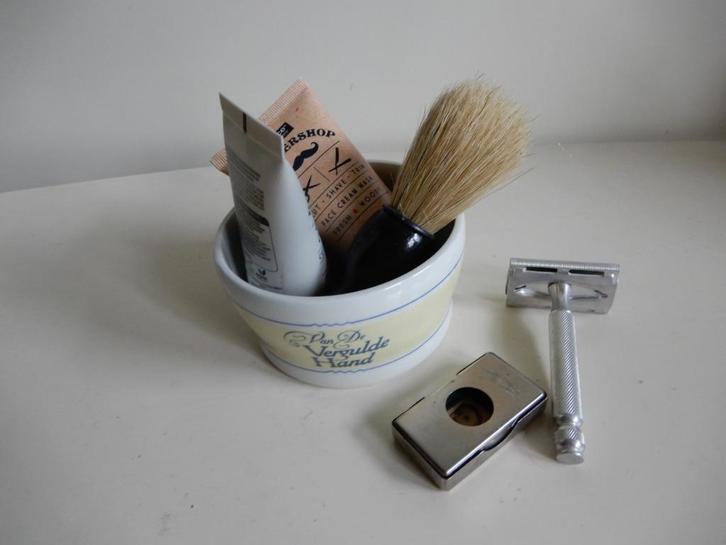 vintage scheerkom, Antiek en Kunst, Antiek | Schalen, Ophalen of Verzenden