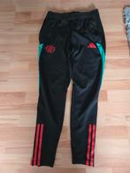 Trainingsbroek Manchester United maat S, Ophalen, Broek