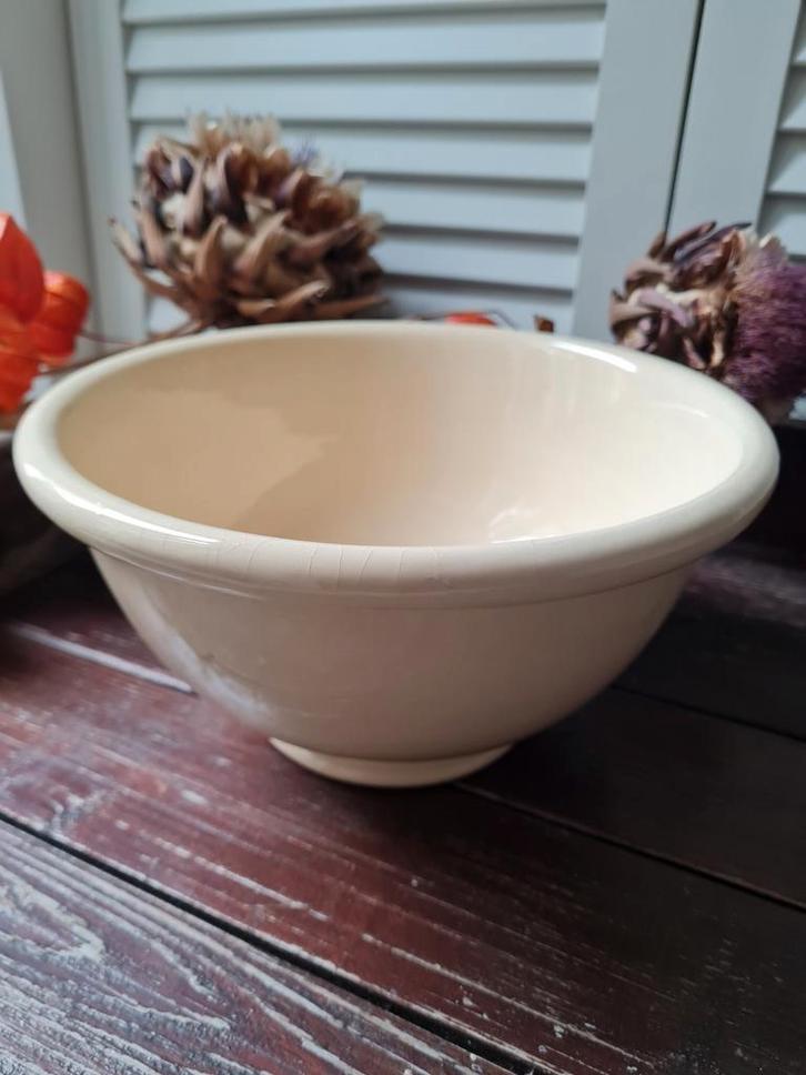 Crème Craquelé Beslagkom - Vintage Keuken, Antiek en Kunst, Antiek | Schalen, Ophalen of Verzenden