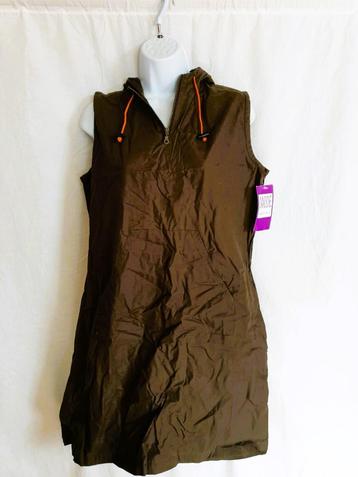 Stoere mouwloze groene jurk, capuchon. Mt 44. Merk WHG beschikbaar voor biedingen