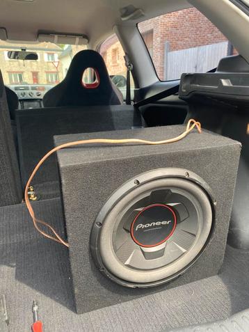Pioneer Subwoofer beschikbaar voor biedingen
