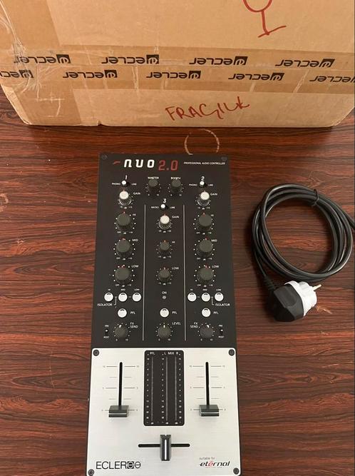 Ecler nuo 2.0, 2/3 kanaals dj mixer, Muziek en Instrumenten, Mengpanelen, Zo goed als nieuw, Minder dan 5 kanalen, Microfooningang