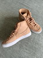 Nike blazer mid sneakers maat 39, Beige, Ophalen of Verzenden, Sneakers of Gympen, Zo goed als nieuw