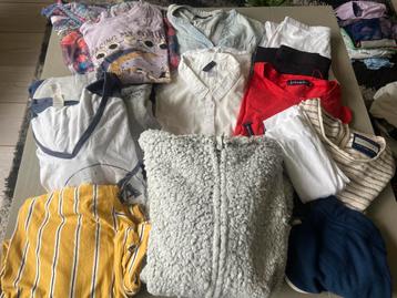 Leuk pakketje dameskleding meidenkleding mt S voor 17 euro ! beschikbaar voor biedingen