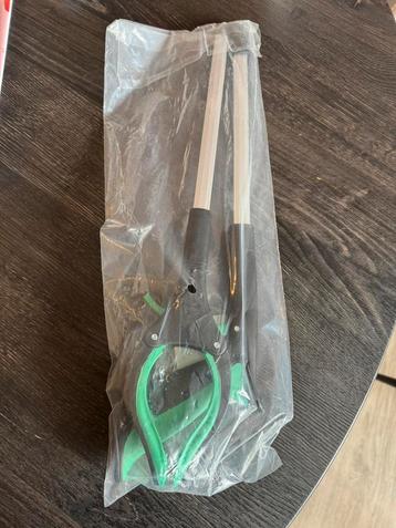 Helpinghand / grijper beschikbaar voor biedingen