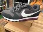 Nike Sneakers Maat 40- Zwart/Grijs, Ophalen of Verzenden, Zo goed als nieuw, Zwart, Sneakers of Gympen
