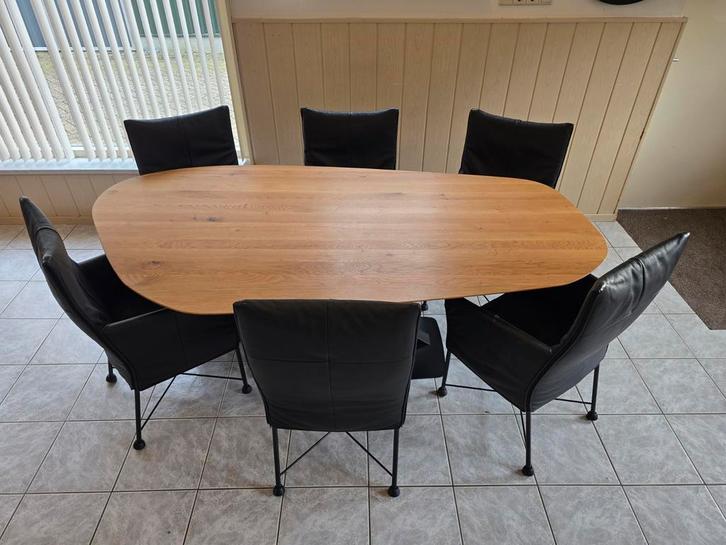 Bert Plantagie Oxxi eettafel Roman organisch showmodel, Huis en Inrichting, Tafels | Eettafels, Zo goed als nieuw, 50 tot 100 cm