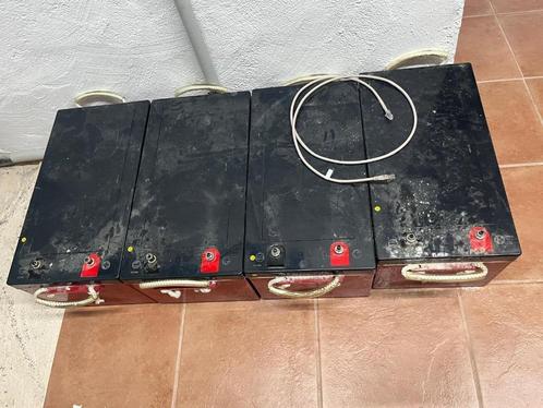 gebruikte AGM accu's off grid in Spanje, Doe-het-zelf en Verbouw, Overige Doe-het-zelf en Verbouw, Gebruikt, Ophalen