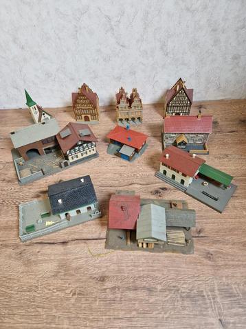 Modelbouw Huisjes H0 beschikbaar voor biedingen