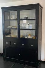 Zwarte buffetkast met glazen deuren - 150cm breed, Antiek en Kunst, Antiek | Meubels | Kasten, Ophalen