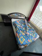 Tweepersoonsbed met spiegel hoofdbord, Ophalen, Gebruikt, Bruin, Tweepersoons