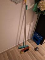 Bezem en trekker, Ophalen