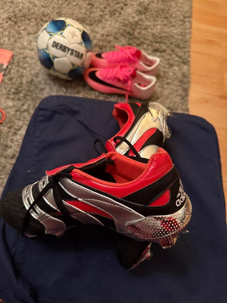 Adidas Predator ’98 Heritage  NIEUW   – iconisch, Maat XS of kleiner, Ophalen of Verzenden, Zo goed als nieuw, Schoenen