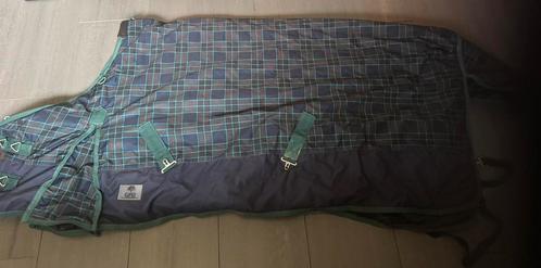 Winterdeken GPD 300 grams met hals.Blauw/groene ruit. Bieden, Dieren en Toebehoren, Paarden en Pony's | Dekens en Dekjes, Gebruikt