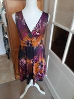 jurk (3), Ophalen of Verzenden, Zo goed als nieuw, Maat 38/40 (M), Boven de knie