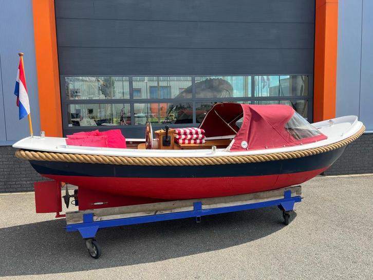 Tana vlet 650, Watersport en Boten, Sloepen, Gebruikt, 30 tot 50 pk, 6 meter of meer, Binnenboordmotor, Benzine, Staal