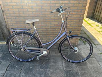 Nette batavus diva omafiets beschikbaar voor biedingen