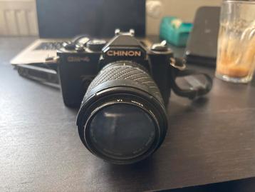 Chinon CM-4 sp. refl.- Sigma UC Zoom 70–210 mm f/4–5.6 lens beschikbaar voor biedingen