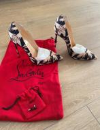 Christian Louboutin So Kate 120 Pumps -Valentijnseditie -36, Pumps, Ophalen of Verzenden, Zo goed als nieuw, Christian Louboutin