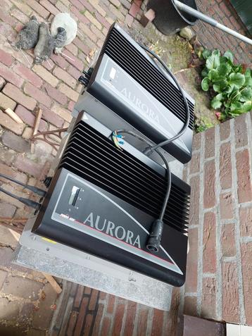 2x omvormer voor zonnepanelen  beschikbaar voor biedingen