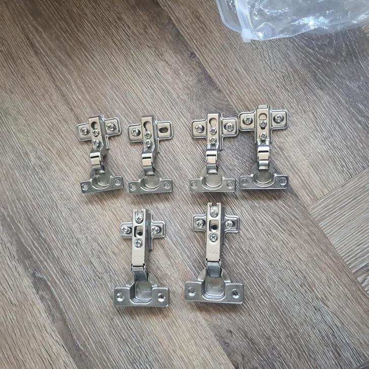 Diverse scharnieren, Doe-het-zelf en Verbouw, Hang- en Sluitwerk, Zo goed als nieuw, Scharnier, Ophalen