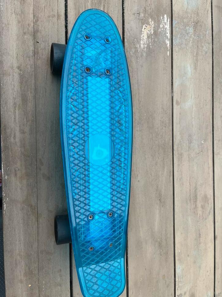 Blauwe Skateboard - Gebruikt, Sport en Fitness, Skateboarden, Gebruikt, Skateboard, Ophalen of Verzenden
