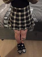 Ruiten rokje met broekje erin maat 38, Kleding | Dames, Rokken, Maat 38/40 (M), Verzenden, Zwart, Nieuw