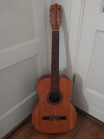 Akoestische Gitaar - Klassiek Model beschikbaar voor biedingen