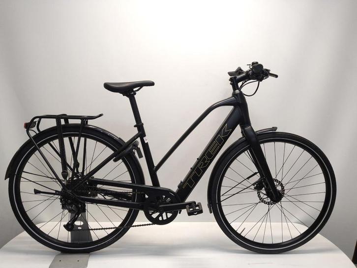 Trek FX+ 2 Dames Zwart 56cm M 2023, Fietsen en Brommers, Elektrische fietsen, Gebruikt, Overige merken, 55 tot 59 cm