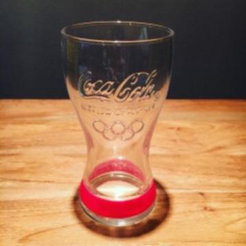 Coca-Colaglas Olympische Spelen 2012 Londen beschikbaar voor biedingen