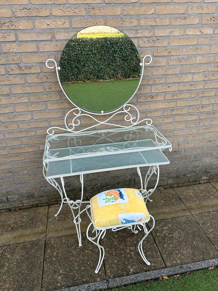 Vintage Kaptafel met Spiegel & Kruk, Huis en Inrichting, Tafels | Kaptafels, Gebruikt, 100 tot 150 cm, 50 tot 100 cm, Metaal of Aluminium