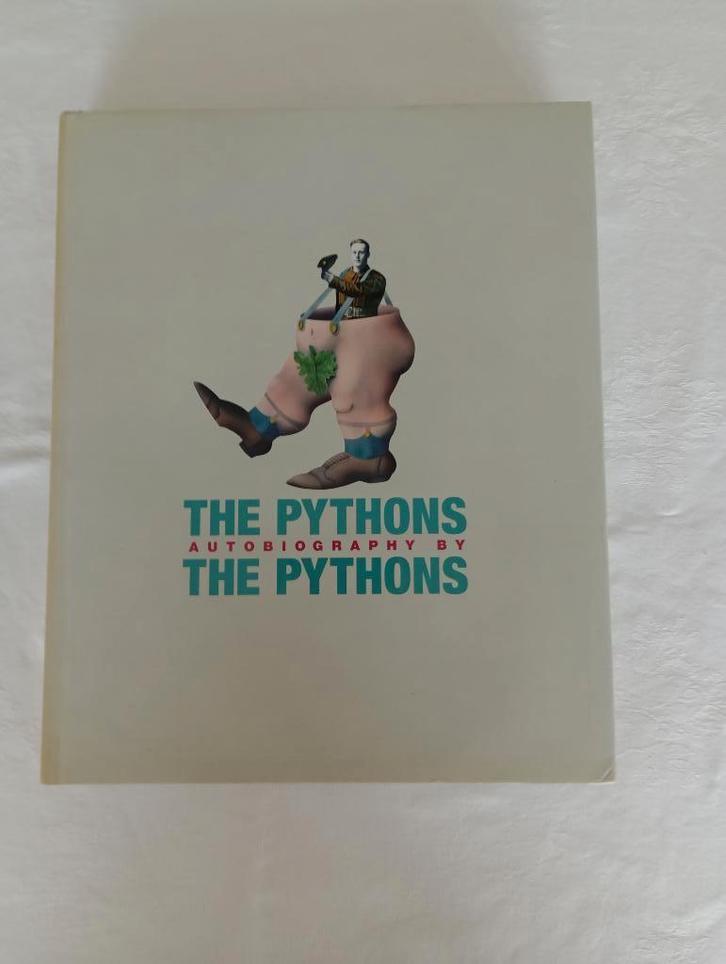 Monty Python THE PYTHONS AUTOBIOGRAPHY BY THE PYTHONS, Boeken, Film, Tv en Media, Zo goed als nieuw, Tv-serie, Ophalen of Verzenden