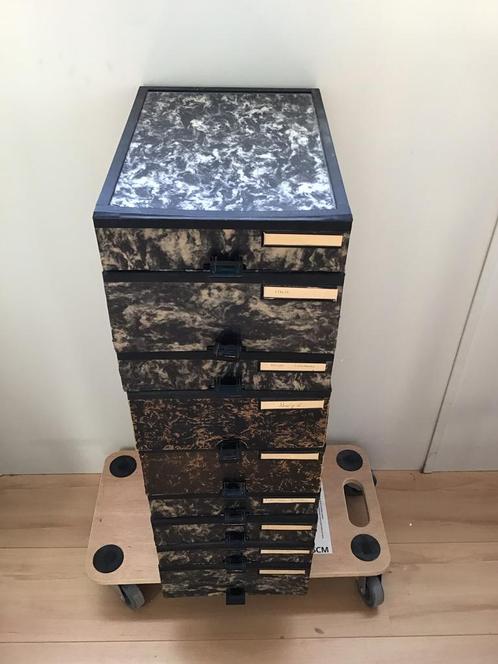9 Vintage (50-tiger jaren) stapelbare archief dozen, Antiek en Kunst, Antiek | Kantoor en Zakelijk, Ophalen