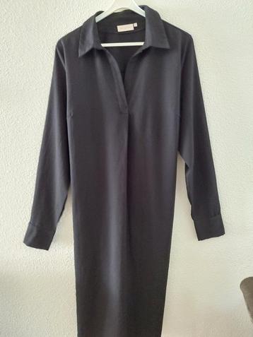 Jurk onderdekniel.107cm Only Carmakoma 42 zwart 1xGedragen. beschikbaar voor biedingen