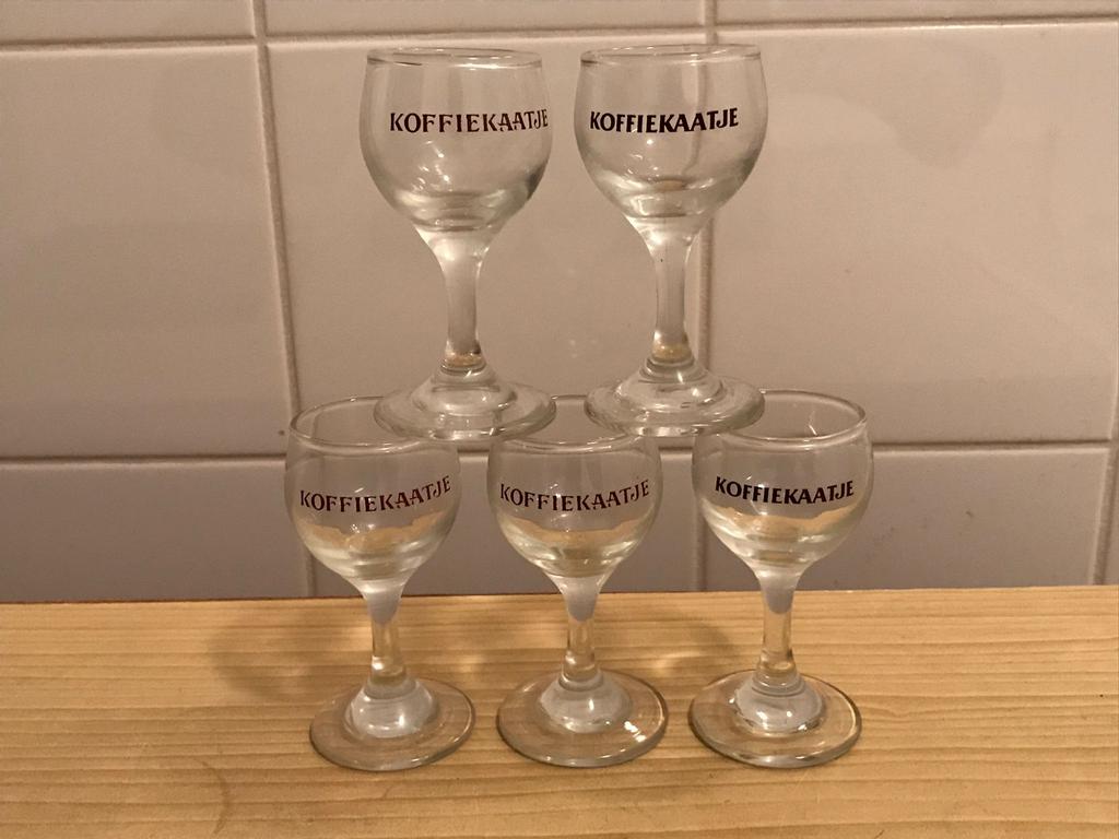 Koffiekaatje borrelglaasjes, Verzamelen, Glas en Borrelglaasjes, Ophalen of Verzenden, Zo goed als nieuw, Borrel- of Shotglas