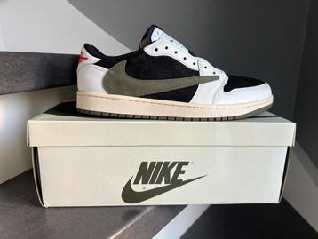 Air Jordan 1 Retro Low SP Travis Scott Olive maat 44,5 beschikbaar voor biedingen