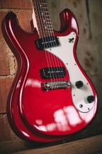 Harley Benton MR - Candy Apple Red  - Mosrite - Als NIEUW!, Muziek en Instrumenten, Snaarinstrumenten | Gitaren | Elektrisch, Ophalen of Verzenden