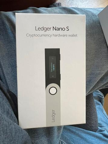 Ledger Nano S nieuw beschikbaar voor biedingen