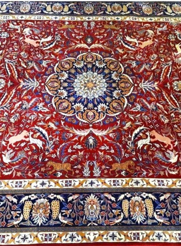 Perzische handgeknoopt kostbaar tapijt (Isfahan) 305 x 245cm, Huis en Inrichting, Stoffering | Tapijten en Kleden, Zo goed als nieuw