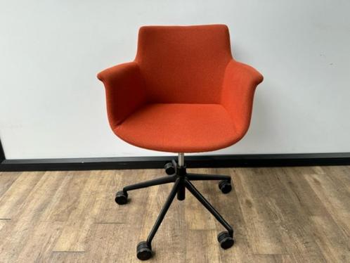 B&T design kuipstoel oranje rood, Hobby en Vrije tijd, Stoffen en Lappen, Nieuw, Katoen, 120 cm of meer, 30 tot 200 cm, Oranje